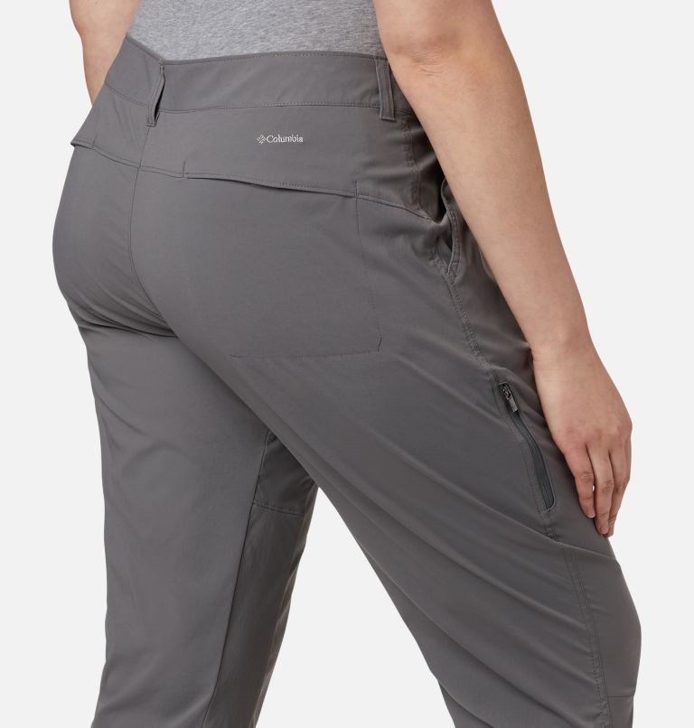 Women's Columbia Saturday Trail II Knee Pants Grey | Plus Size CA-B1086